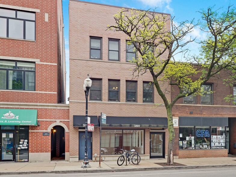 3807 N Lincoln Ave, Chicago, IL for sale - Building Photo - Image 1 of 1