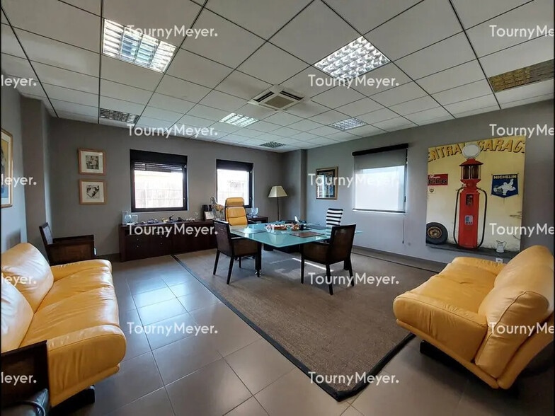 Office in Toulouse to rent - Interior Photo - Image 2 of 10