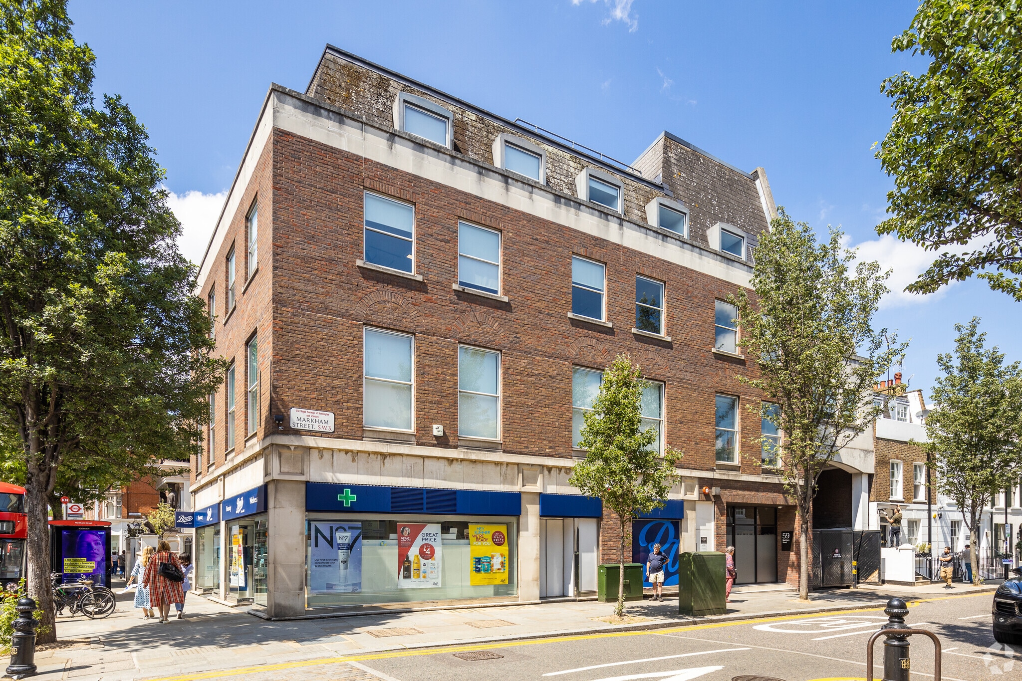 2 Jubilee Pl, London to rent Building Photo- Image 1 of 3