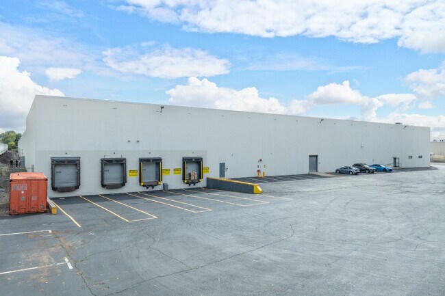 More details for 95 Mayhill St, Saddle Brook, NJ - Industrial to Rent