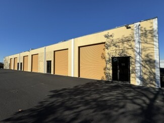 More details for 5440-5460 State Farm Dr, Rohnert Park, CA - Industrial for Rent