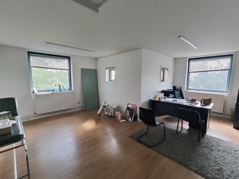 10 Allée Des Champs Elysées, Évry-Courcouronnes for sale - Interior Photo - Image 2 of 8