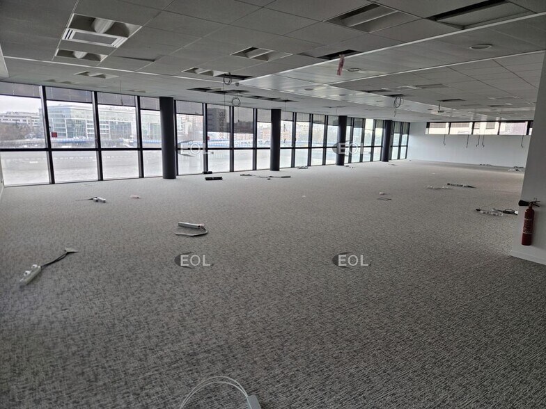Office in Ivry-sur-Seine to rent - Interior Photo - Image 3 of 32