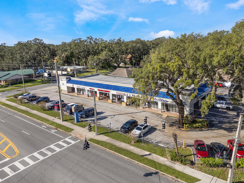 3800-3822 Edgewater Dr, Orlando, FL for sale - Building Photo - Image 3 of 19