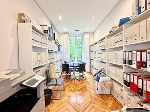 Office in Madrid, Madrid to rent Interior Photo- Image 2 of 8