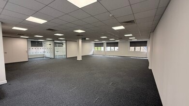 Primett Rd, Stevenage to rent Interior Photo- Image 2 of 2