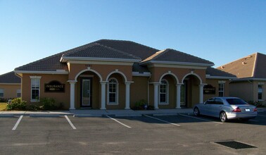 1141 Professional Park Dr, Brandon, FL for rent Building Photo- Image 1 of 3