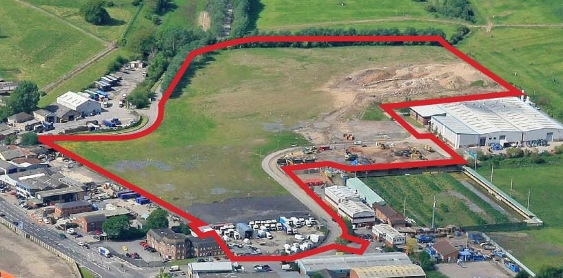 Spinnaker Rd, Gloucester for sale Primary Photo- Image 1 of 1