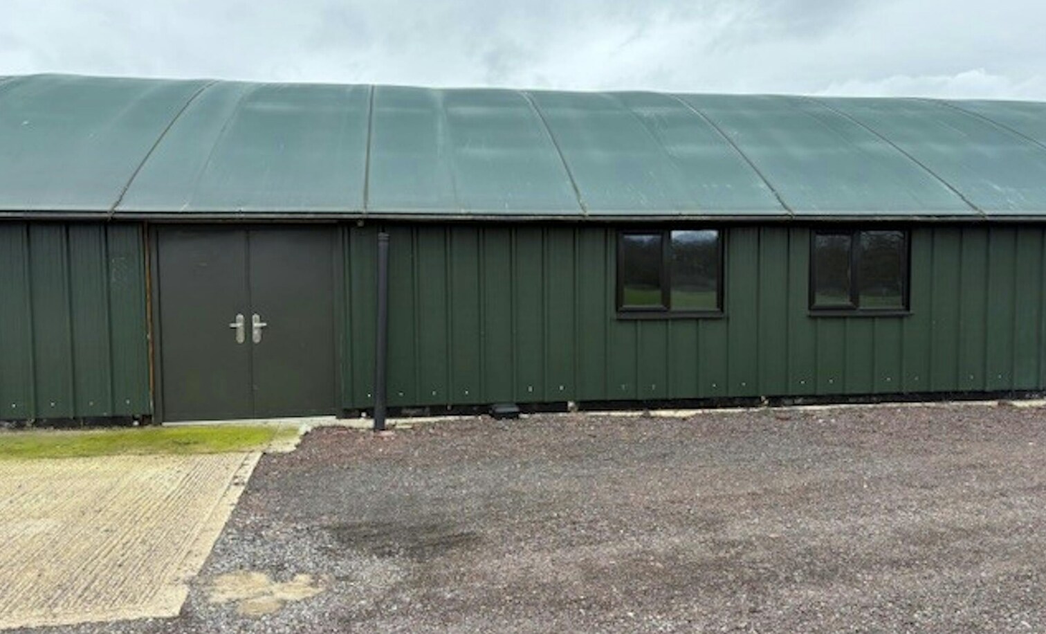 Binfield Rd, Wokingham to rent Building Photo- Image 1 of 2