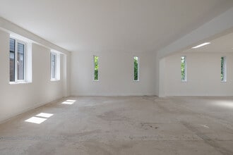 43-49 Church St, Reading to rent Interior Photo- Image 1 of 14