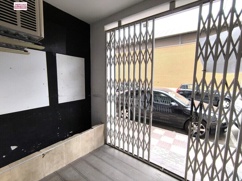 Retail in Almussafes, Valencia to rent - Interior Photo - Image 3 of 11