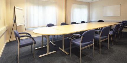 3 Dalsetter Cres, Glasgow to rent Interior Photo- Image 1 of 2