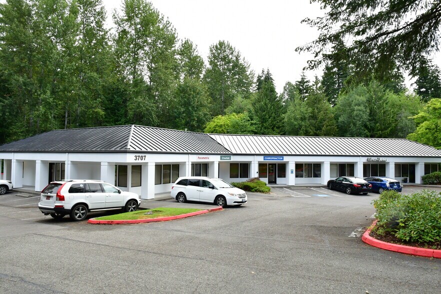 3707 Providence Point Dr SE, Issaquah, WA to rent - Building Photo - Image 1 of 5