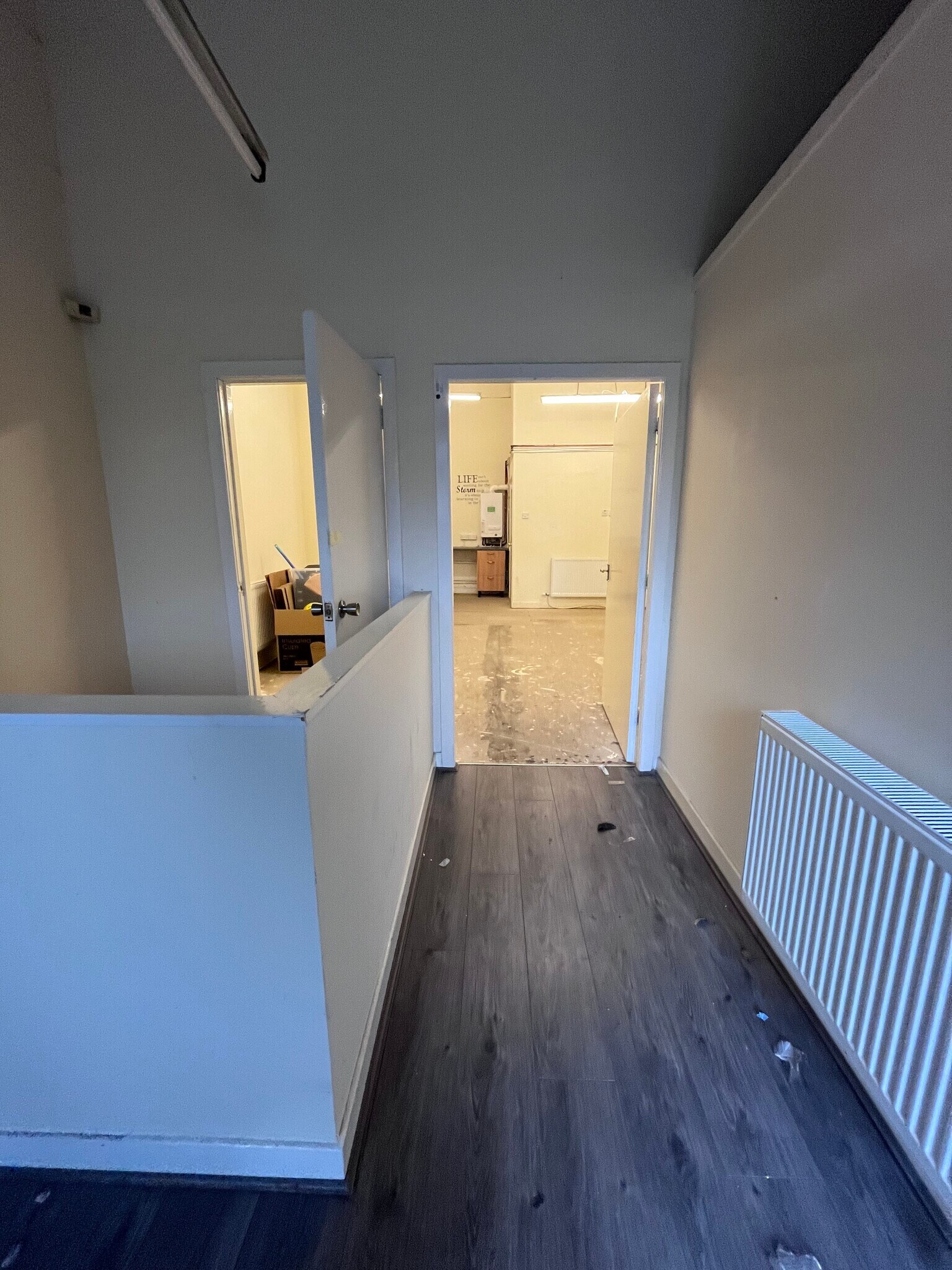 37 Main St, Glasgow to rent Interior Photo- Image 1 of 2