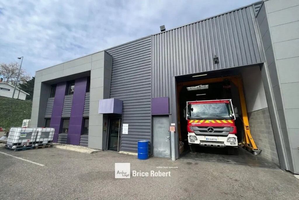 Location Local d'activités 406 m² - Photo 1