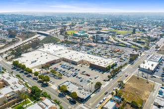 1006-1036 Mission Ave, Oceanside, CA for rent Building Photo- Image 1 of 1