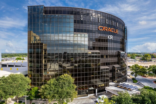 More details for 613 NW Loop 410, San Antonio, TX - Office to Rent