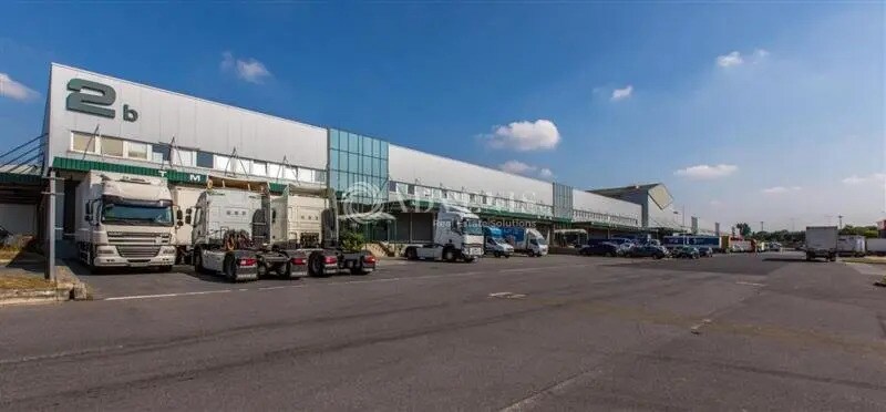 Industrial in Aulnay-sous-Bois to rent Building Photo- Image 1 of 9