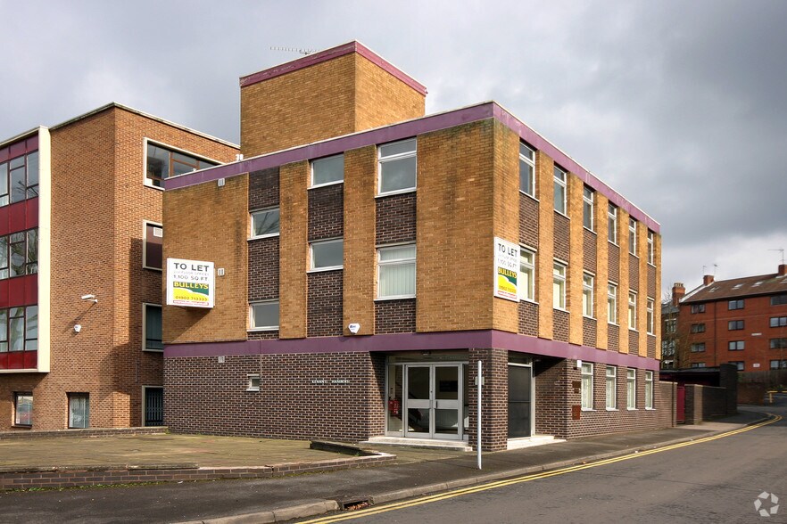 2 Bath Ave, Wolverhampton to rent - Building Photo - Image 2 of 3