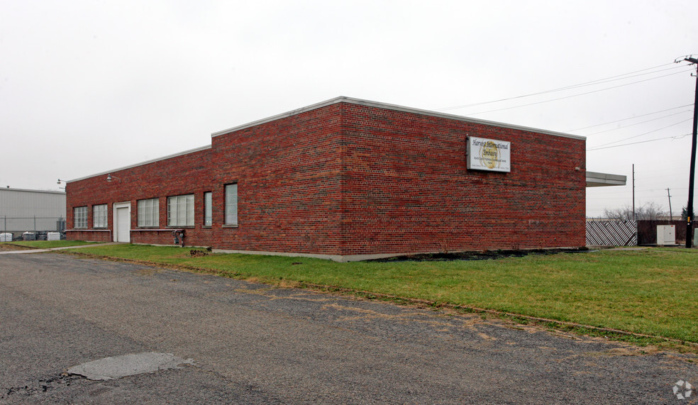 2200 Lockbourne Rd, Columbus, OH for rent - Building Photo - Image 3 of 23