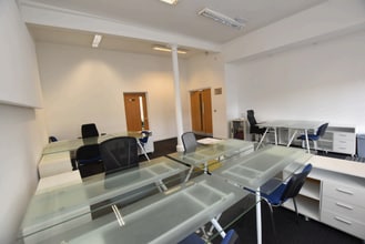 Forthside Way, Stirling to rent Interior Photo- Image 2 of 3