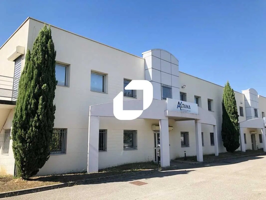 Office in Saint-Priest for sale Building Photo- Image 1 of 21