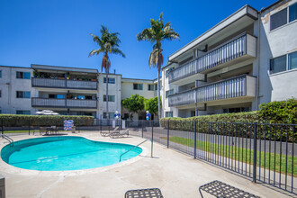 2401 Seaside St, San Diego, CA for sale Building Photo- Image 1 of 44