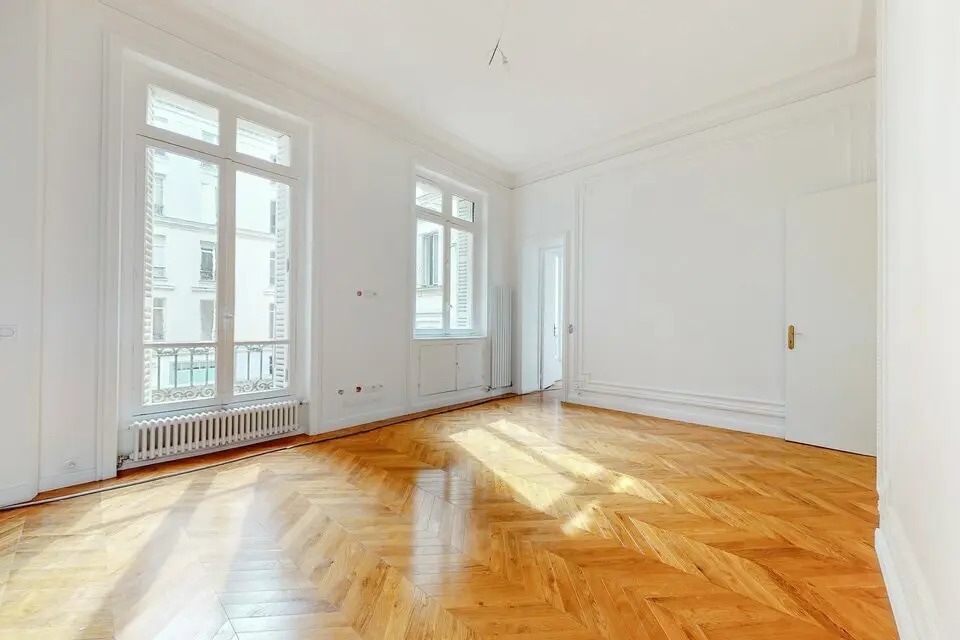 Location Bureaux 110 m² à 290 m² - Photo 1