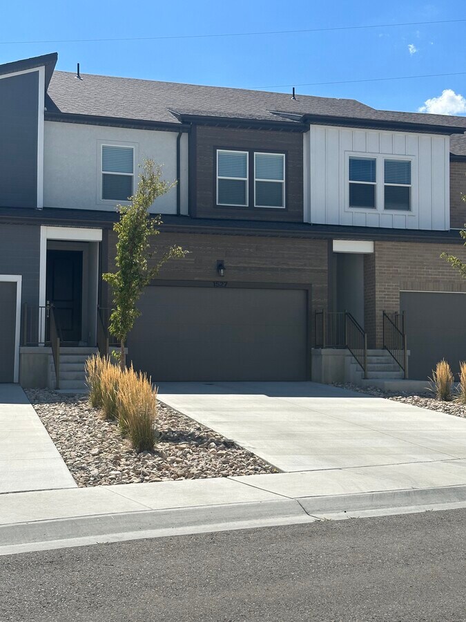 SFR Townhomes Bluffdale, UT for Sale UK