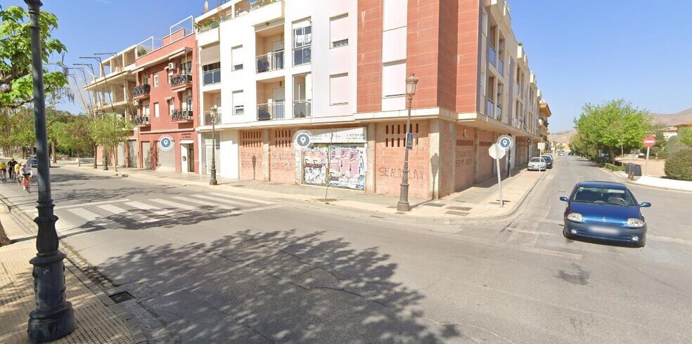 Avenida América, 1-1, Atarfe, Granada for sale - Building Photo - Image 2 of 7