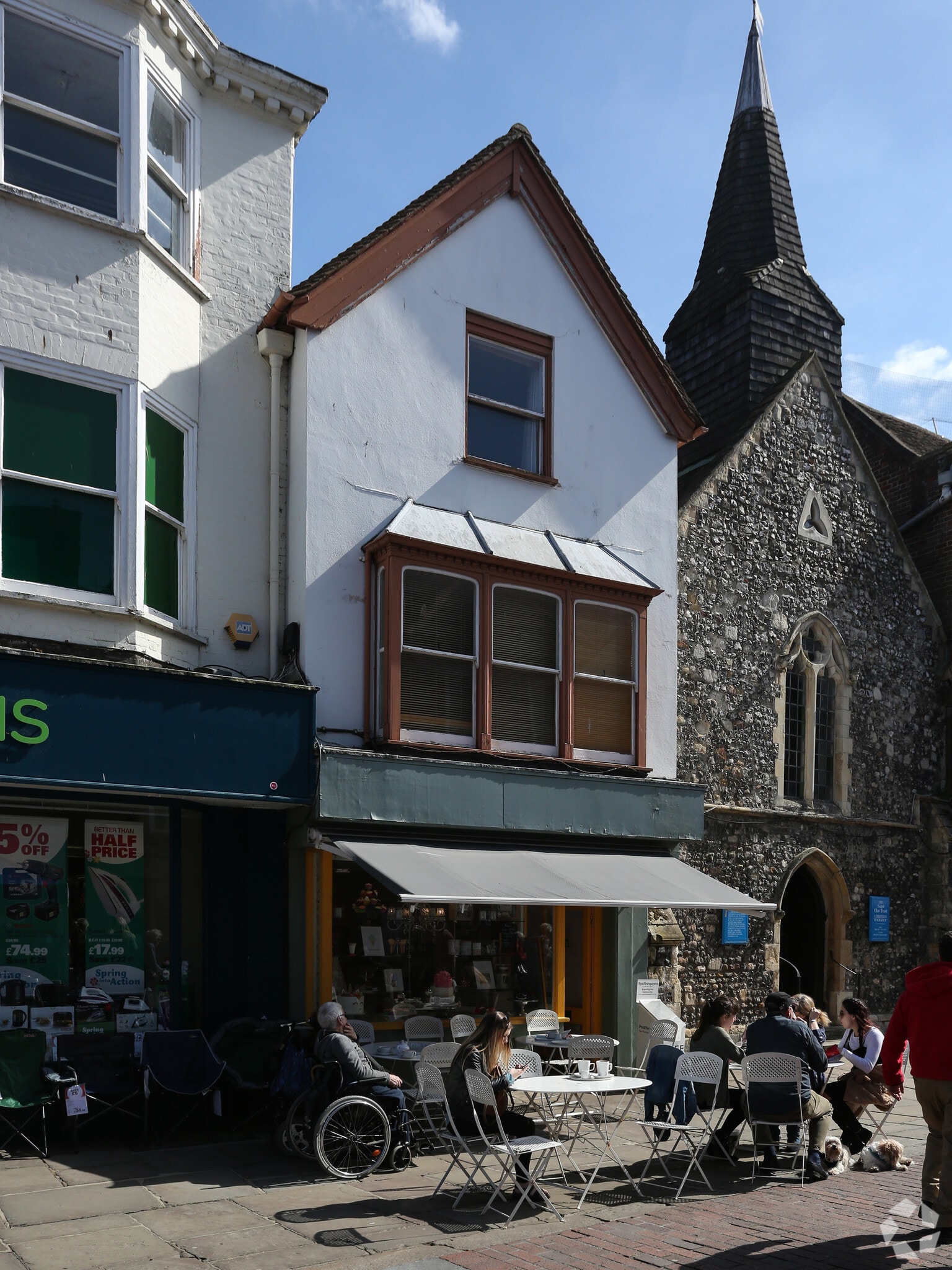 81 North St, Chichester for sale Primary Photo- Image 1 of 1