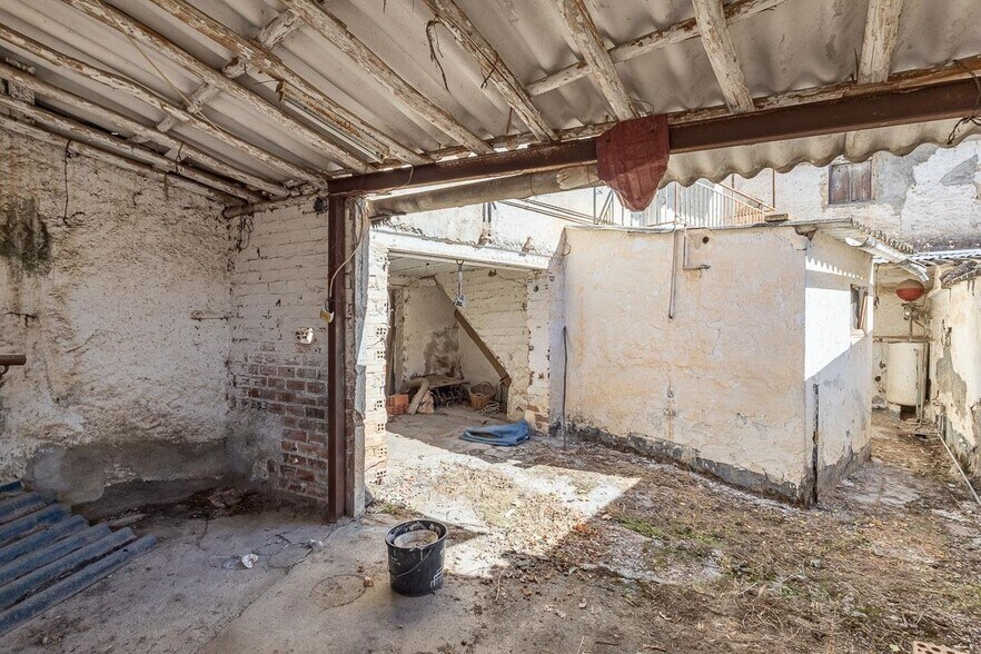 Calle Manuel de Góngora, 28, Ogíjares, Granada for sale - Interior Photo - Image 2 of 19