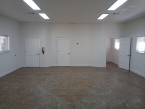 400 Uhland Rd, San Marcos, TX for rent Building Photo- Image 1 of 5