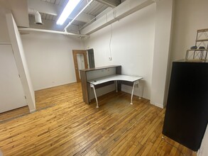 527 S Wells St, Chicago, IL for rent Interior Photo- Image 1 of 6