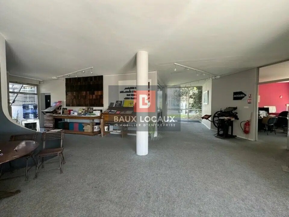 Location Local d'activités 1 613 m² - Photo 1