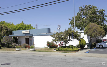 13880 Catalina St, San Leandro, CA for rent Building Photo- Image 1 of 4