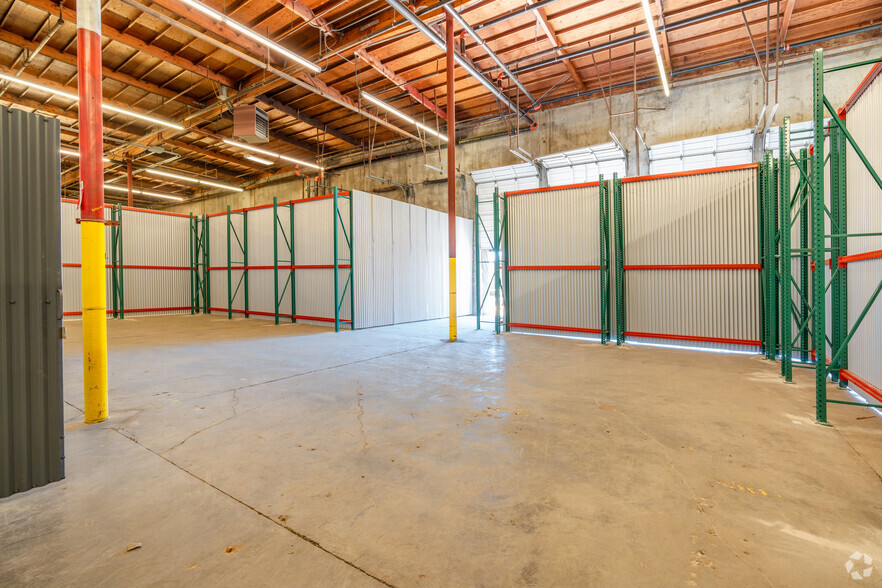 233 E Harris Ave, South San Francisco, CA for rent - Interior Photo - Image 1 of 25