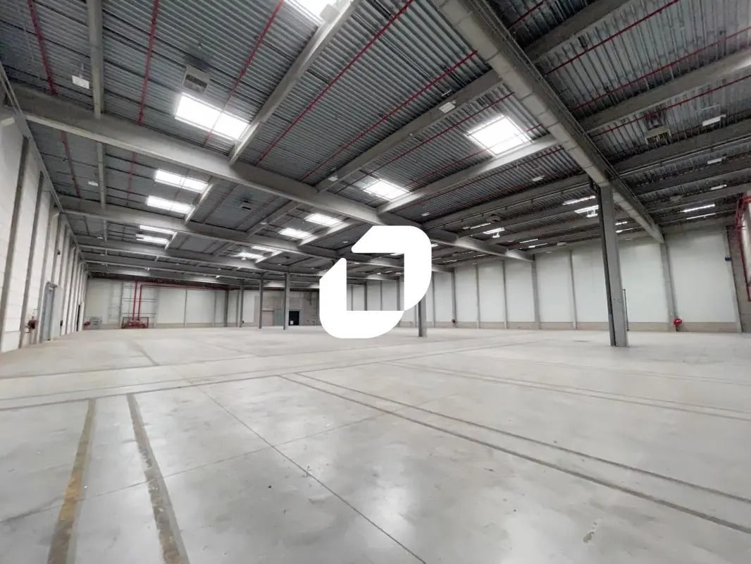 20 Boulevard De L'Europe, Combs-la-Ville to rent Interior Photo- Image 1 of 6