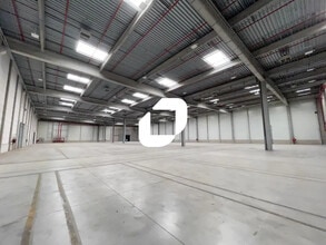 20 Boulevard De L'Europe, Combs-la-Ville to rent Interior Photo- Image 1 of 6