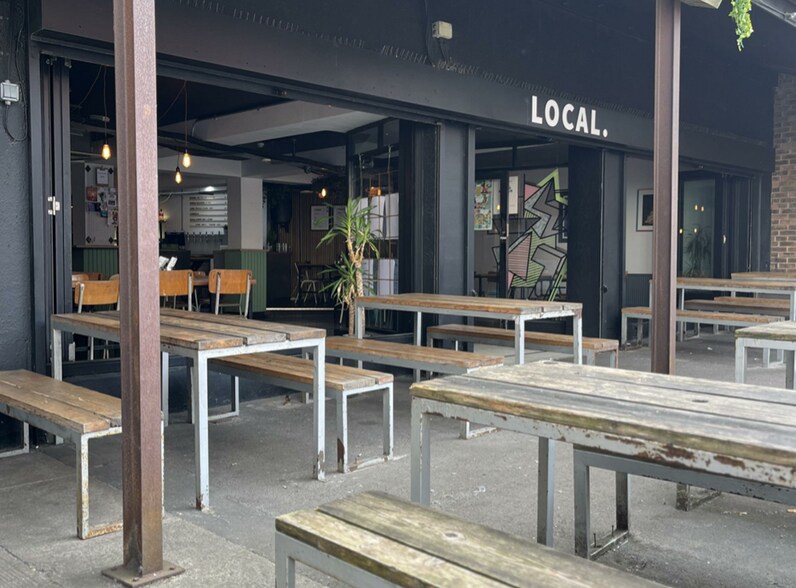 11-13 North St, Bristol to rent - Primary Photo - Image 1 of 1