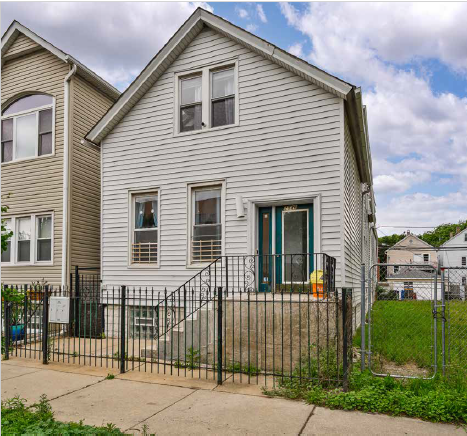 2546 N Ashland Ave, Chicago, IL for sale - Primary Photo - Image 1 of 8