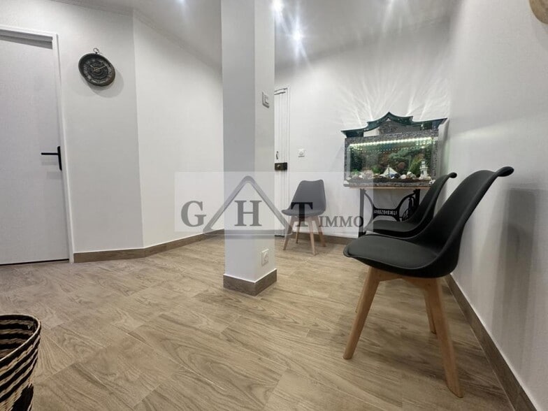 Office in Créteil to rent - Interior Photo - Image 3 of 5