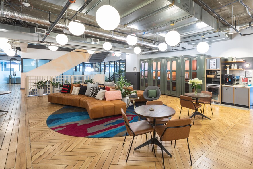 80 M St SE, Washington, DC to rent - Interior Photo - Image 1 of 7