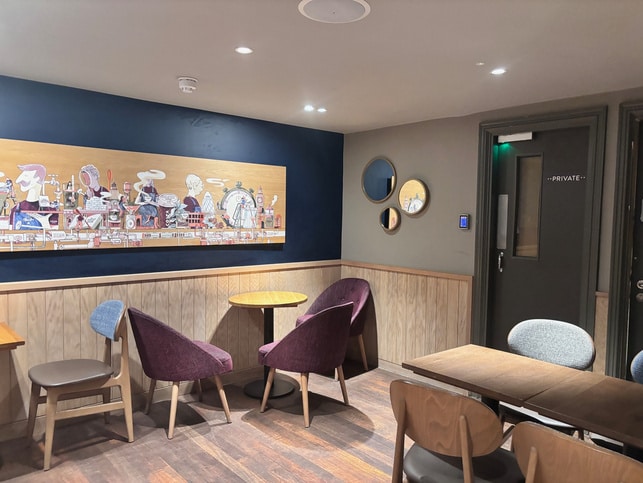 7-9A London Rd, London to rent Interior Photo- Image 1 of 4