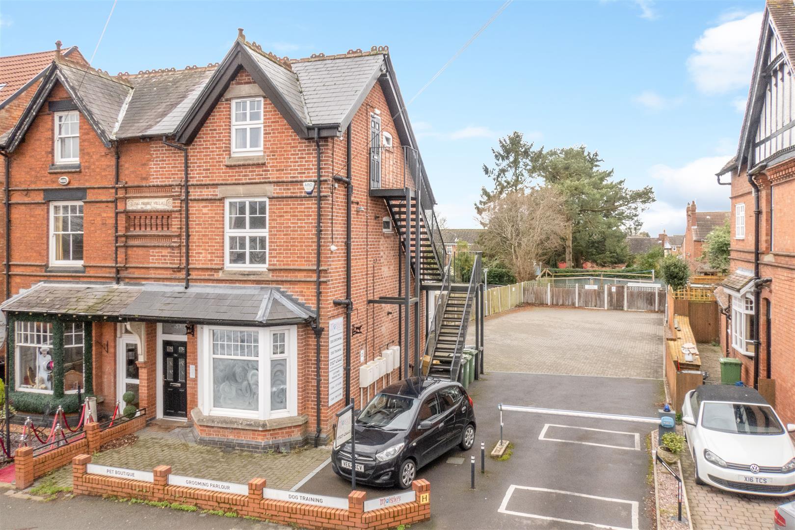 1240D Evesham Rd, Astwood Bank for sale Primary Photo- Image 1 of 1