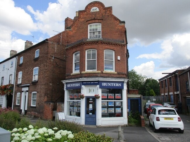 More details for 10 Moorgate, Retford - Retail to Rent