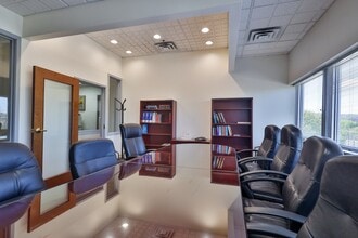 559 Main St, Bethlehem, PA to rent Interior Photo- Image 2 of 11