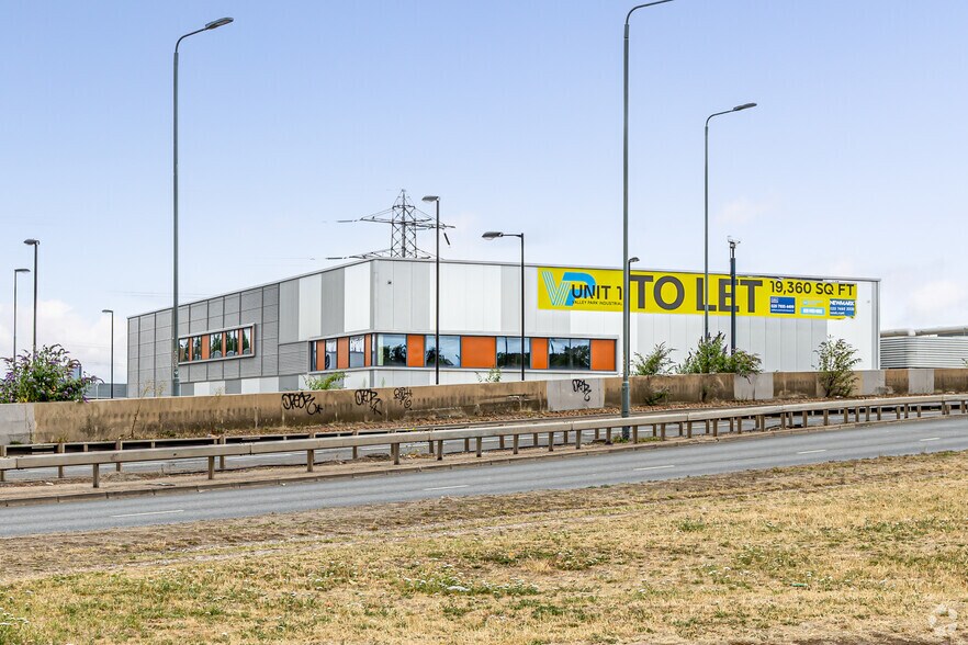 28 Purley Way, Croydon to rent - Building Photo - Image 2 of 2