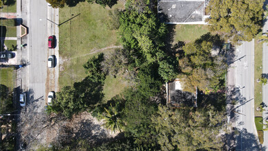 3373 Thomas Ave, Miami, FL for sale Primary Photo- Image 1 of 1