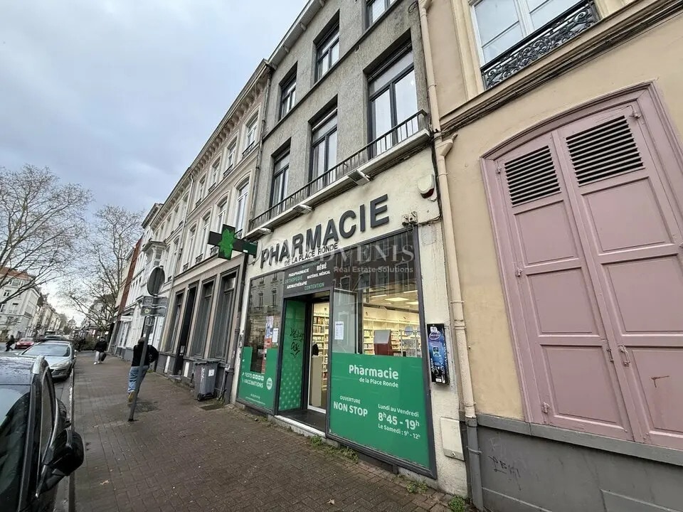 Vente Commerce 68 m² - Photo 1
